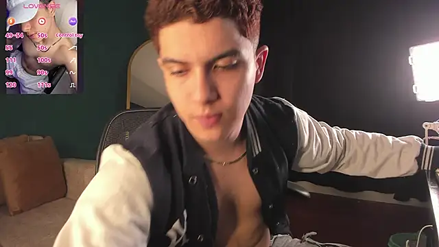 Brat  online show from March 13, 2025, 7:50 pm