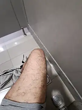 Snapshot of johny_69d@xh chatting on December 17, 2024, 7:50 am johny 69dxh online show from December 17, 2024, 7:50 am