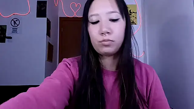 Japabaixinha online show from April 10, 2026, 11:12 pm