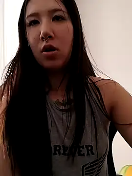 Snapshot of Japabaixinha chatting on February 10, 2025, 5:52 pm Japabaixinha online show from February 10, 2025, 5:52 pm