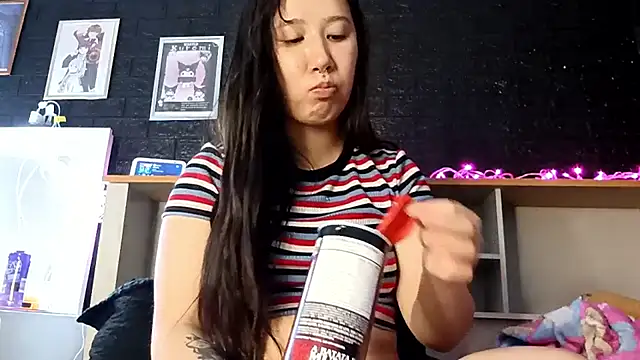 Snapshot of Japabaixinha chatting on November 2, 2025, 9:09 pm Japabaixinha online show from November 2, 2025, 9:09 pm