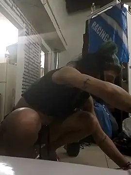 Snapshot of gala2 chatting on October 9, 2025, 5:08 am gala2 online show from October 9, 2025, 5:08 am