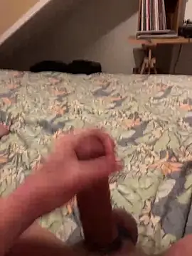 LivingLegend1978 online show from February 1, 2026, 8:01 am