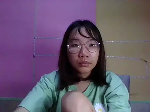 Nanoko online show from February 28, 2025, 12:09 pm