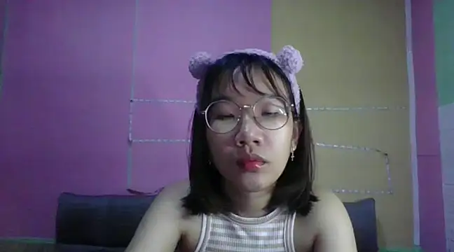 Nanoko online show from December 9, 2024, 9:28 am