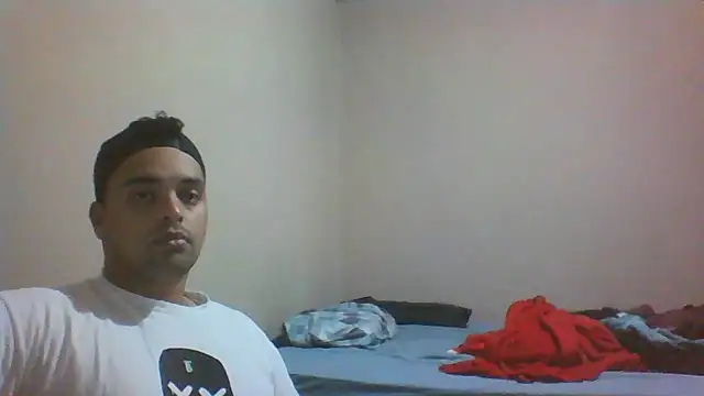 Snapshot of Xcumshot33 chatting on October 27, 2025, 8:54 pm Xcumshot33 online show from October 27, 2025, 8:54 pm