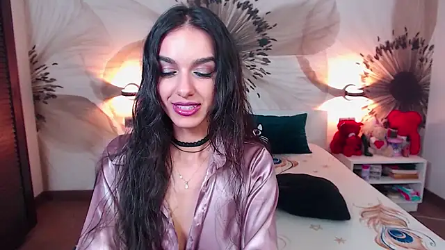 KatherineBisou online show from December 3, 2025, 8:52 pm