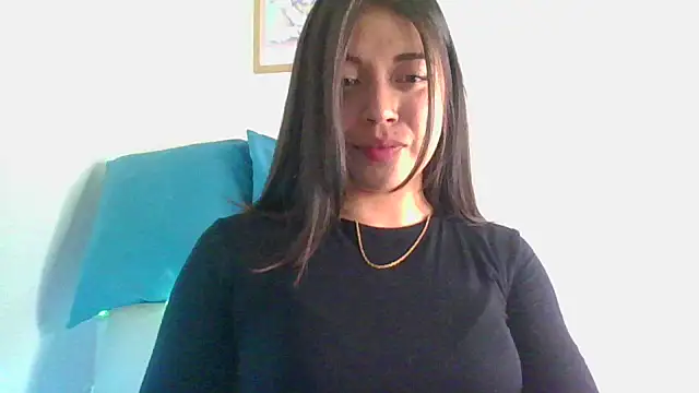 katherodriguezx online show from May 27, 2026, 12:31 am