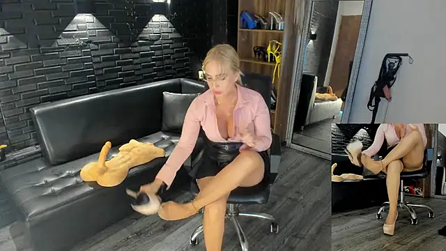 adaa walker online show from February 13, 2025, 6:59 pm