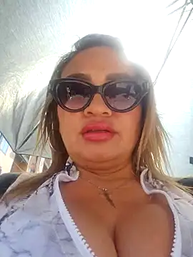 Afroditecash online show from March 13, 2026, 7:08 pm