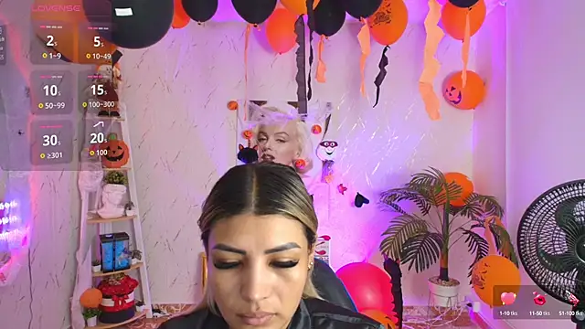 SALOOMEE   online show from October 29, 2025, 11:31 am