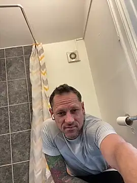 Yourhotboy 42 online show from October 5, 2025, 11:56 am