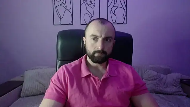 brindlefly6969 online show from March 4, 2026, 11:18 am