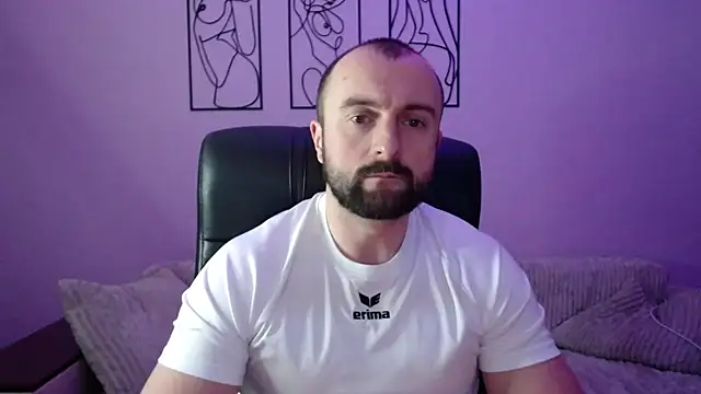 brindlefly6969 online show from January 14, 2026, 11:25 am