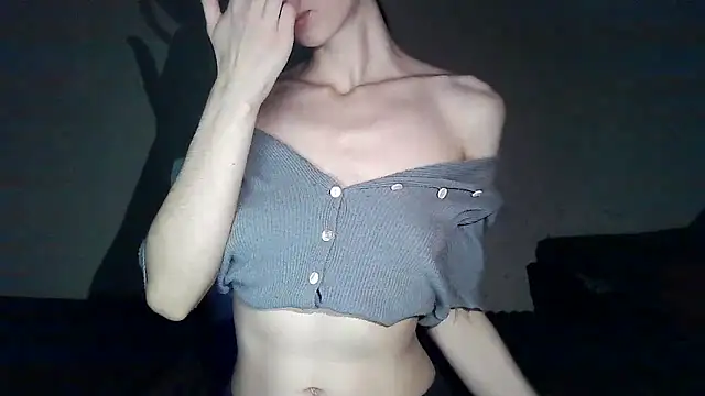 ElizaSwon online show from November 11, 2025, 5:52 pm