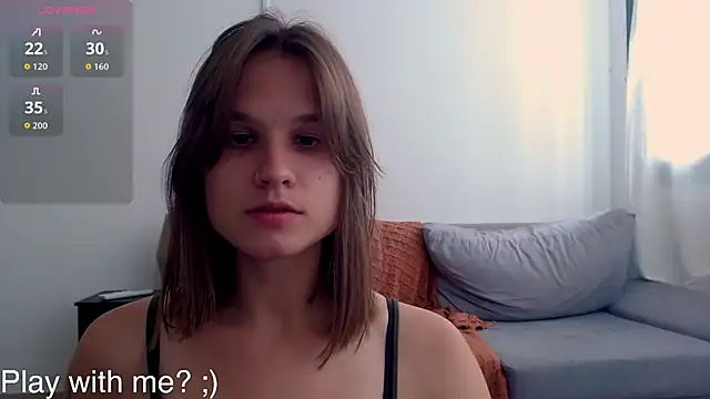 Your Hand In mine online show from November 5, 2025, 6:00 pm