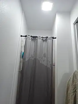 Iliketocooksquirt25 online show from February 8, 2026, 8:06 pm