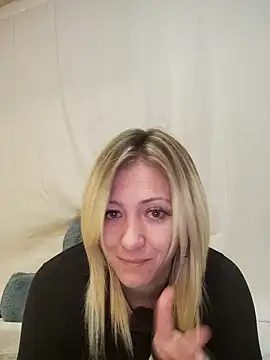 SallyCumLaude online show from February 16, 2025, 7:15 am