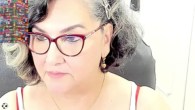 Snapshot of cataleya_mom chatting on June 17, 2026, 2:11 am cataleya mom online show from June 17, 2026, 2:11 am