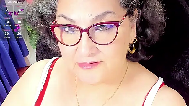 cataleya mom online show from November 12, 2025, 5:39 pm