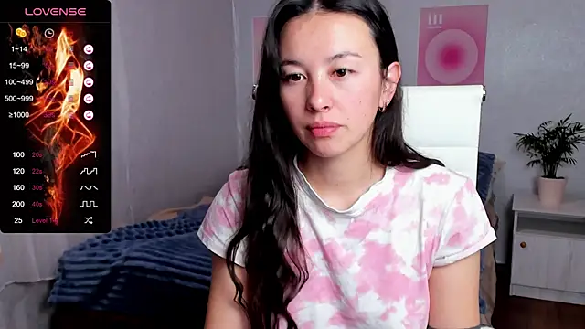 Snapshot of Geisha_Anna chatting on October 5, 2025, 5:42 am Geisha Anna online show from October 5, 2025, 5:42 am