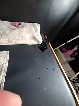 lady charlyne online show from March 5, 2025, 9:59 pm