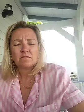 lady charlyne online show from February 3, 2025, 1:30 pm