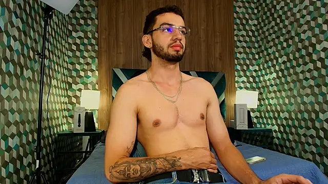 Snapshot of Michael_magno chatting on September 18, 2025, 9:07 pm Michael magno online show from September 18, 2025, 9:07 pm