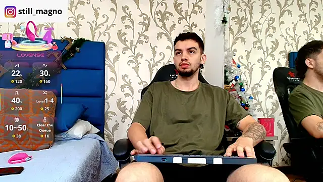 Snapshot of Michael_magno chatting on December 22, 2025, 10:26 am Michael magno online show from December 22, 2025, 10:26 am