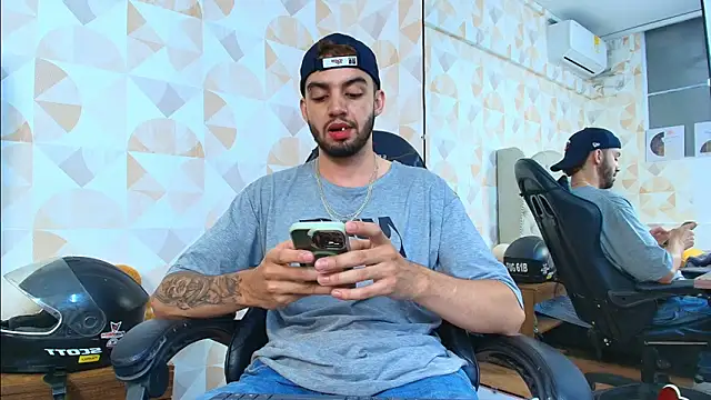 Snapshot of Michael_magno chatting on September 14, 2025, 9:37 pm Michael magno online show from September 14, 2025, 9:37 pm