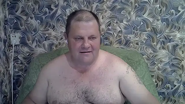 Snapshot of Nilola6 chatting on May 6, 2026, 2:54 pm Nilola6 online show from May 6, 2026, 2:54 pm
