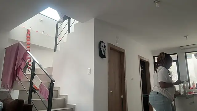 ChocolateCakeQueen online show from November 7, 2025, 8:35 pm