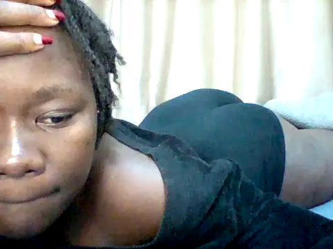 sexy cutelips online show from April 11, 2026, 8:45 pm