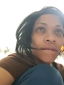 mariah2299 online show from March 27, 2026, 10:33 pm