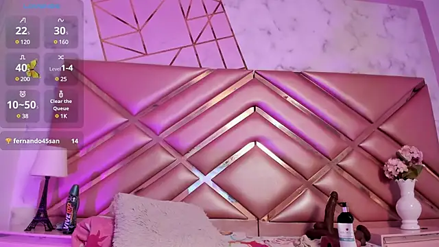 Snapshot of KendallFox1 chatting on January 24, 2025, 3:24 pm KendallFox1 online show from January 24, 2025, 3:24 pm