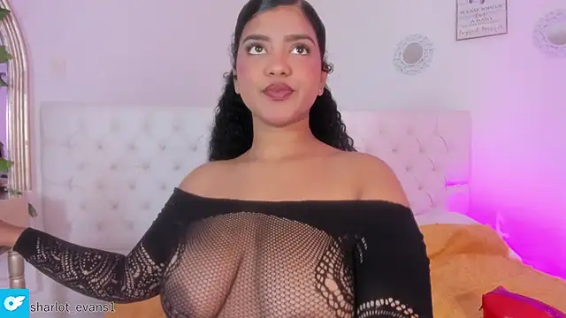 Snapshot of sharlot_evans_ chatting on December 18, 2025, 12:53 pm sharlot evans online show from December 18, 2025, 12:53 pm