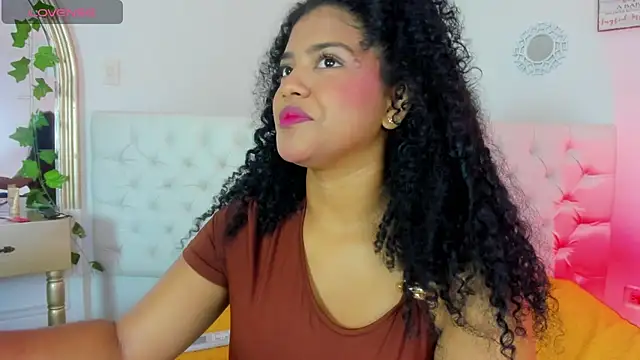 Snapshot of sharlot_evans_ chatting on December 2, 2025, 12:40 pm sharlot evans online show from December 2, 2025, 12:40 pm