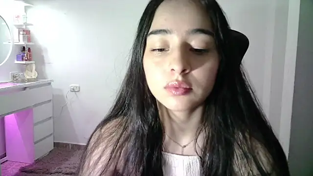 aineangeel online show from November 10, 2025, 12:04 am