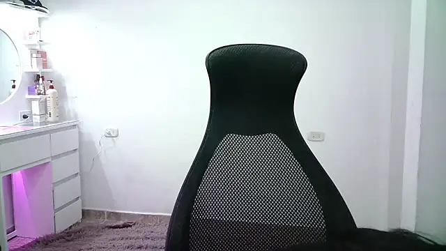 aineangeel online show from December 20, 2025, 12:02 am