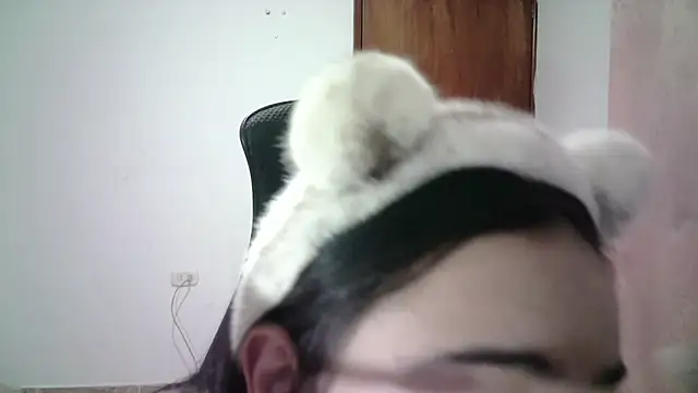 Snapshot of aineangeel chatting on September 13, 2025, 1:38 am aineangeel online show from September 13, 2025, 1:38 am