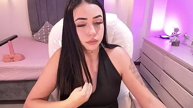 Snapshot of iam_sofiia chatting on February 12, 2026, 8:08 pm iam sofiia online show from February 12, 2026, 8:08 pm