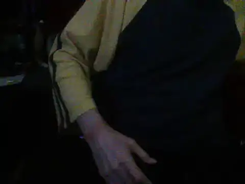 mrdemoncrowly online show from April 8, 2026, 4:25 am