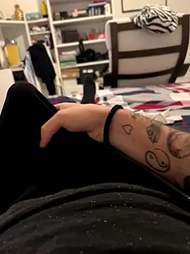 Diegodaddy01 online show from November 12, 2025, 4:00 pm