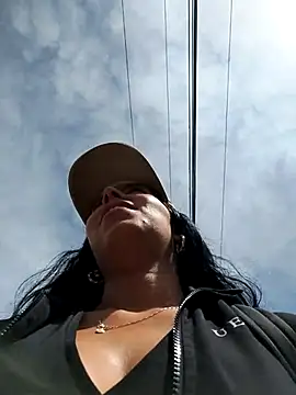 Snapshot of Emily_Wane chatting on April 18, 2026, 3:03 pm Emily Wane online show from April 18, 2026, 3:03 pm