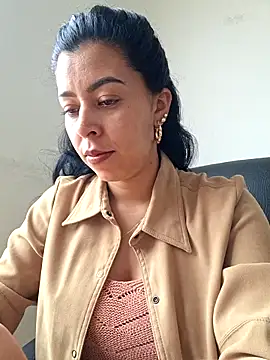 Snapshot of Emily_Wane chatting on May 29, 2026, 4:02 pm Emily Wane online show from May 29, 2026, 4:02 pm