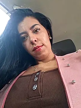 Snapshot of Emily_Wane chatting on May 16, 2026, 5:12 pm Emily Wane online show from May 16, 2026, 5:12 pm