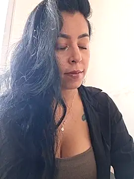 Snapshot of Emily_Wane chatting on May 22, 2026, 4:49 pm Emily Wane online show from May 22, 2026, 4:49 pm