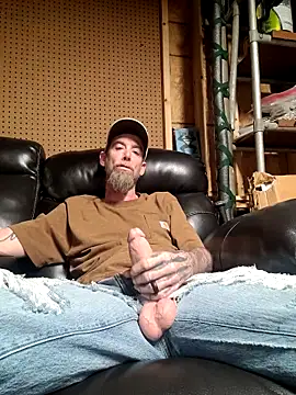 Snapshot of Sexadicks8184 chatting on May 24, 2026, 5:35 pm Sexadicks8184 online show from May 24, 2026, 5:35 pm