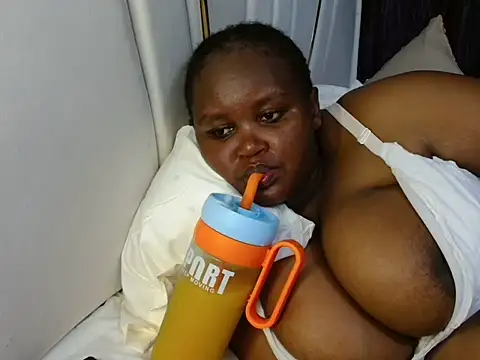 Brizzy dee online show from July 8, 2026, 2:13 am