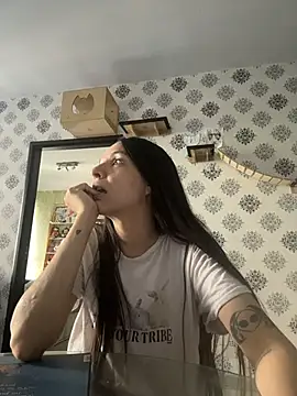 samilux5 online show from November 26, 2025, 4:29 pm